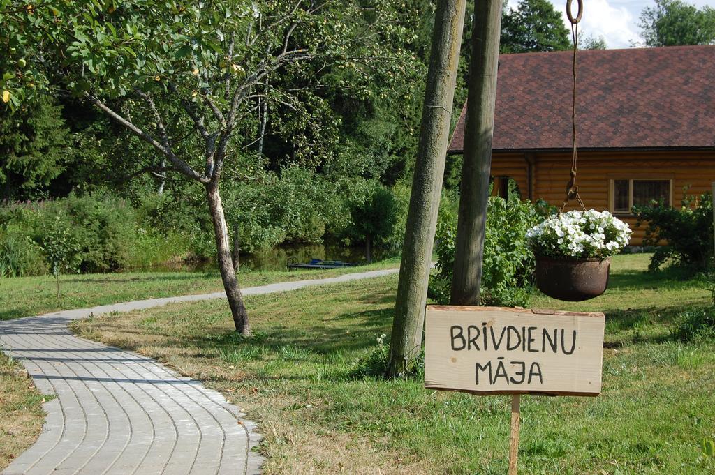 Hotel Kucuru Dzirnavas Lautere Pokój zdjęcie